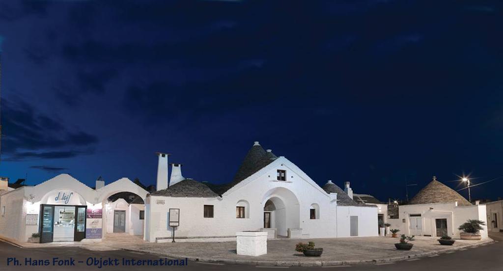 Corte Trullo Sovrano B&B 阿尔贝罗贝洛 外观 照片